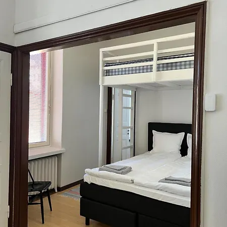 公寓 Two-room Next To The Square *